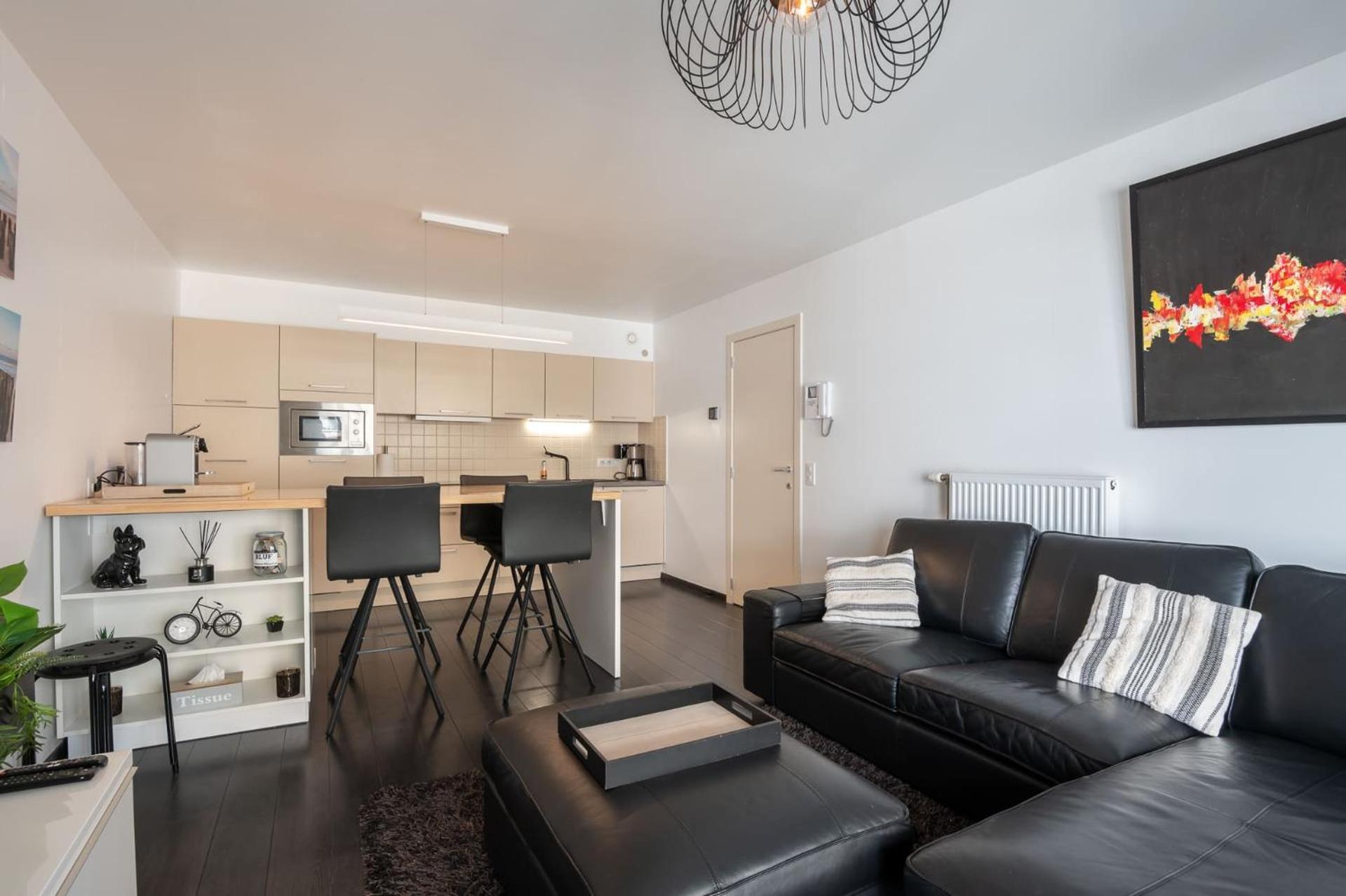 Perfectly Situated 2br Near The Appartement