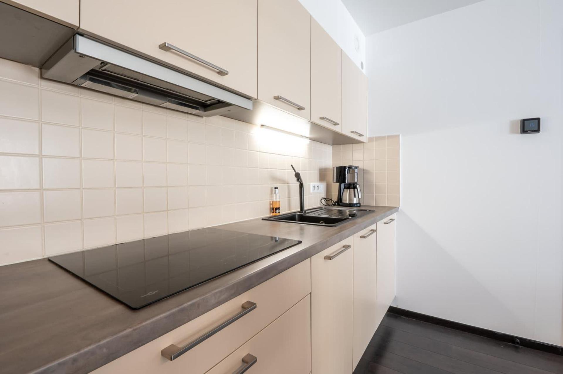 Perfectly Situated 2br Near The